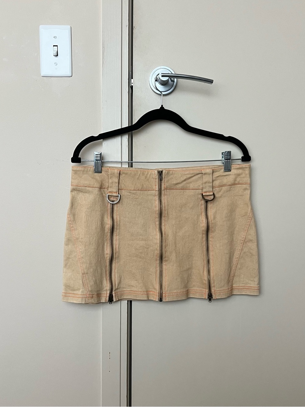 I.AN.GIA Beige Mini Skirt with Zippers and Orange Stitching